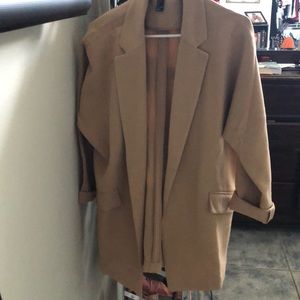 Nude/beige blazer perfect for fall!